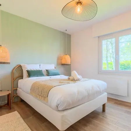 Bright And Renovated House For 8 People Parking 게스트하우스 마르크앙 바롤